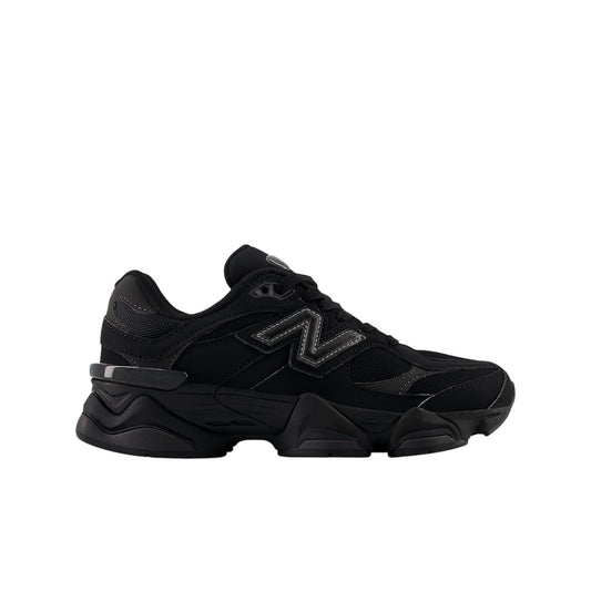 New Balance Total Black - Scarpe - New Balance