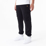 New Era  NE SCRIPT CARGO - Pantaloni - New Era