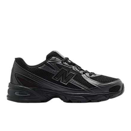 New Balance 740 Black - Scarpe - New Balance