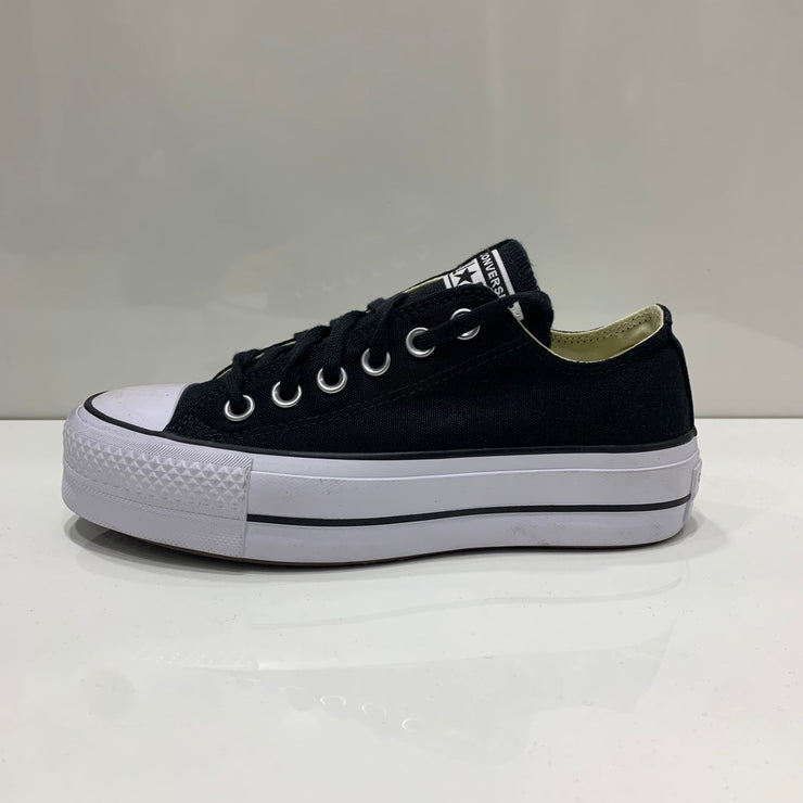 Converse Chuck Taylor Platform in tela nera suola bianca 560845